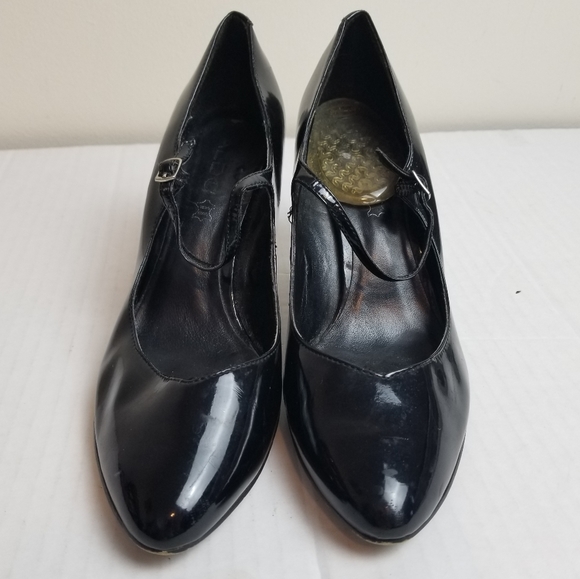 ALDO Patent Leather Retro Mary Jane Heels - Picture 6 of 11